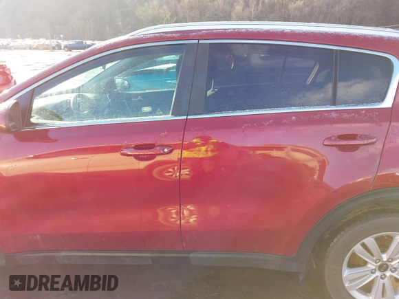 2018 Kia Sportage LX z VIN KNDPMCAC8J7360591, wystawiony jako IAAI lot #38685134 z przebiegiem 95 649 mil mil oraz . Historia ofert i sprzedaży dostępna na DreamBid. Obrazek 14.