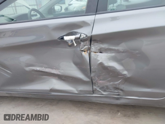 2013 Hyundai Elantra GLS with VIN 5NPDH4AE5DH239502, listed as a IAAI auction lot 42130967 with 100,105 mi miles and . Bid and sale history available at DreamBid. Image 6.