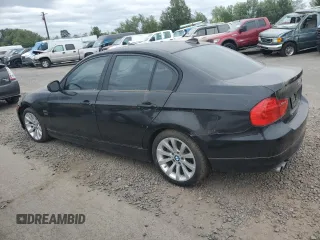 2011 BMW 3 Series 328i xDrive z VIN WBAPK5C59BA995157, wystawiony jako Copart lot #61009055 z przebiegiem 112 455 mil mil oraz Szkoda całkowita • Salvage title. Historia ofert i sprzedaży dostępna na DreamBid. Obrazek 2.