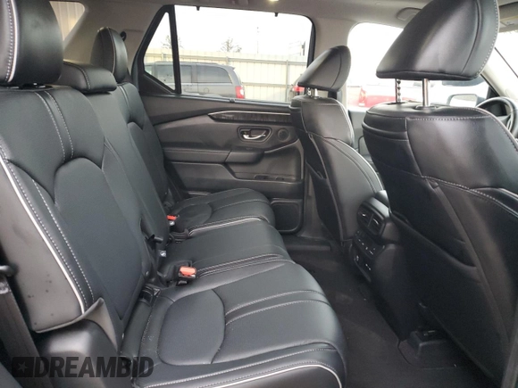 2024 Honda Pilot Elite with VIN 5FNYG1H89RB028392, listed as a Copart auction lot 84076994 with 18,685 mi miles and Salvage Title. Bid and sale history available at carsss.com. Image 11.