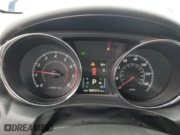 2017 Mitsubishi Outlander SEL z VIN JA4AR4AW1HZ028198, wystawiony jako Copart lot #48555175 z przebiegiem 85 312 mil mil oraz Szkoda całkowita • Salvage title. Historia ofert i sprzedaży dostępna na DreamBid. Obrazek 9.