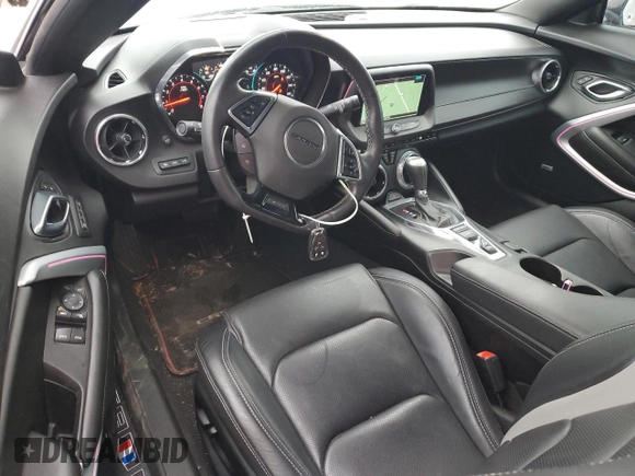2017 Chevrolet Camaro 2LT z VIN 1G1FD3DS4H0215168, wystawiony jako Copart lot #44794965 z przebiegiem 56 267 mil mil oraz Szkoda całkowita • Salvage title. Historia ofert i sprzedaży dostępna na DreamBid. Obrazek 8.