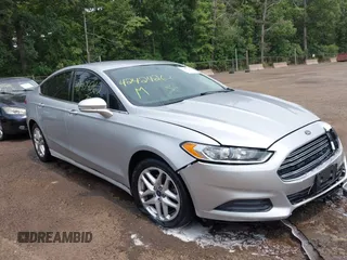 2016 Ford Fusion SE with VIN 3FA6P0H76GR338557, listed as a IAAI auction lot 42424262 with 165,299 mi miles and . Bid and sale history available at DreamBid. Image 1.