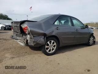 2006 Toyota Camry LE z VIN 4T1BF30K46U628070, wystawiony jako Copart lot #54582755 z przebiegiem 278 805 mil mil oraz Szkoda całkowita • Salvage title. Historia ofert i sprzedaży dostępna na DreamBid. Obrazek 3.