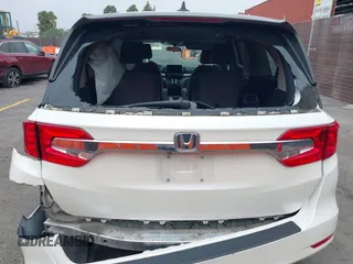 2019 Honda Odyssey EX with VIN 5FNRL6H58KB089810, listed as a IAAI auction lot 42510301 with 38,615 mi miles and . Bid and sale history available at DreamBid. Image 16.