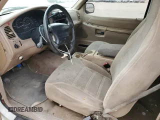1999 Ford Explorer с VIN 1FMYU22E3XUA62129, выставлен на аукционе Copart как лот 87883565 с пробегом 250 605 миль миль и Списание • Salvage title. История ставок и продаж доступна на DreamBid. Изображение 7.