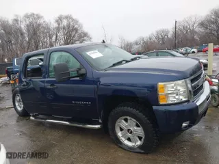2010 Chevrolet Silverado 1500 LT with VIN 3GCRKSE31AG224178, listed as a IAAI auction lot 41448004 with 163,933 mi miles. Bid and sale history available at carsss.com. Image 13.