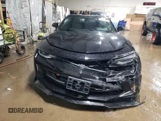 2018 Chevrolet Camaro 1LT with VIN 1G1FB1RS6J0180707, listed as a Copart auction lot 47696865 with 32,136 mi miles and Salvage Title. Bid and sale history available at carsss.com. Image 5.