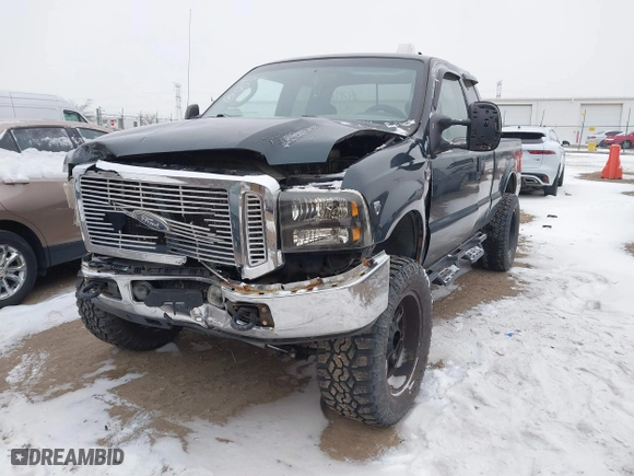 2006 Ford Super Duty F-250 XL with VIN 1FTSX21Y06EA43706, listed as a IAAI auction lot 41393983 with 133,476 mi miles. Bid and sale history available at carsss.com. Image 17.