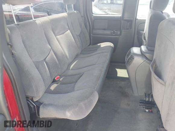 2004 GMC Sierra 1500 SLE with VIN 2GTEC19TX41181313, listed as a IAAI auction lot 42134756 with 181,757 mi miles and . Bid and sale history available at DreamBid. Image 8.