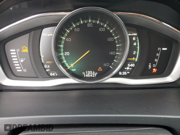 2018 Volvo S60 Inscription z VIN LYV402HK8JB166323, wystawiony jako Copart lot #76267414 z przebiegiem 145 427 mil mil oraz Szkoda całkowita • Salvage title. Historia ofert i sprzedaży dostępna na DreamBid. Obrazek 9.
