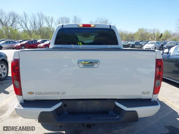 2011 Chevrolet Colorado LT w/1LT with VIN 1GCHTCFE5B8113963, listed as a IAAI auction lot 42014784 with 103,723 mi miles. Bid and sale history available at carsss.com. Image 16.