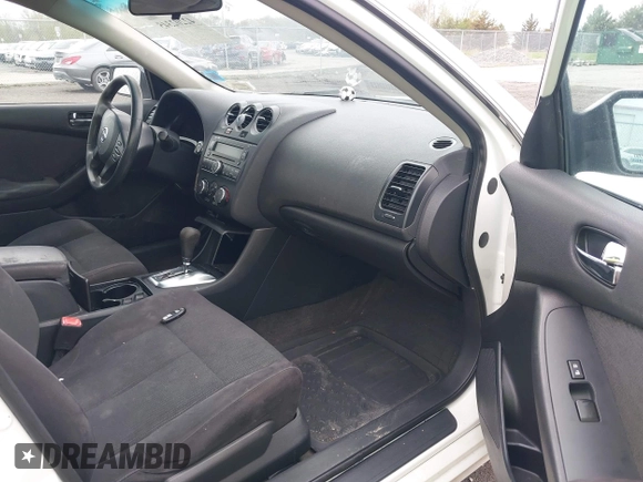 2012 Nissan Altima 2.5 with VIN 1N4AL2AP0CN437562, listed as a IAAI auction lot 42202345 with 167,272 mi miles and . Bid and sale history available at DreamBid. Image 5.