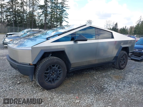 2024 Tesla Cybertruck with VIN 7G2CEHED8RA015749, listed as a IAAI auction lot 41731902 with 13,822 mi miles. Bid and sale history available at carsss.com. Image 15.
