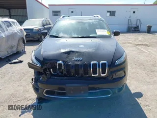 2017 Jeep Cherokee Limited with VIN 1C4PJMDS2HD239018, listed as a IAAI auction lot 42254356 with 129,673 mi miles and . Bid and sale history available at DreamBid. Image 13.
