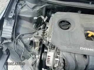 2017 Kia Forte LX с VIN 3KPFK4A76HE090104, выставлен на аукционе Copart как лот 66348075 с пробегом 117 299 миль миль и Списание • Salvage title. История ставок и продаж доступна на DreamBid. Изображение 13.