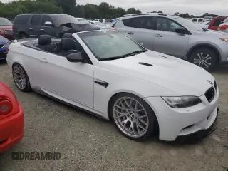 2013 BMW M3 with VIN WBSDX9C58DE785569, listed as a Copart auction lot 74569354 with 0 mi miles and Salvage Title. Bid and sale history available at carsss.com. Image 4.
