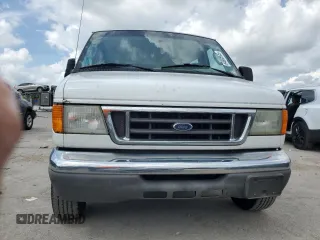 2006 Ford Econoline Passenger XL with VIN 1FBSS31L76DA19499, listed as a Copart auction lot 64693445 with 407,254 mi miles and Clean title. Bid and sale history available at DreamBid. Image 5.
