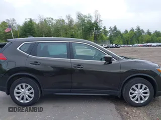 2017 Nissan Rogue SV z VIN KNMAT2MT9HP519773, wystawiony jako IAAI lot #42251447 z przebiegiem 37 020 mil mil oraz . Historia ofert i sprzedaży dostępna na DreamBid. Obrazek 14.