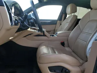 2023 Porsche Cayenne with VIN WP1AA2AY1PDA02763, listed as a Copart auction lot 47258505 with 43,159 mi miles and Salvage title. Bid and sale history available at DreamBid. Image 7.