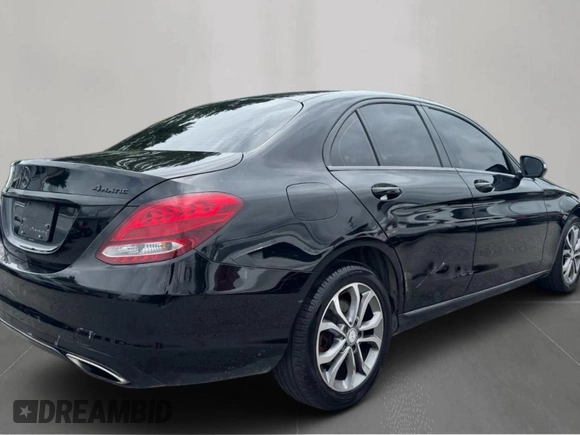 2017 Mercedes-Benz C 300 с VIN 55SWF4KB2HU203904, выставлен на аукционе Copart как лот 61595005 с пробегом 113 505 миль миль и Чистый • Clean title. История ставок и продаж доступна на DreamBid. Изображение 4.