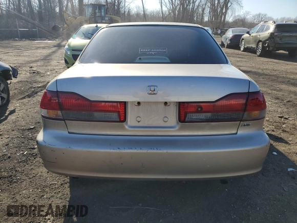 2000 Honda Accord EX с VIN 1HGCG165XYA023259, выставлен на аукционе Copart как лот 48808325 с пробегом Не указан миль и На запчасти • Non repairable. История ставок и продаж доступна на DreamBid. Изображение 6.