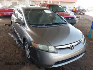 2008 Honda Civic LX with VIN 2HGFA16598H324556, listed as a IAAI auction lot 41693017 with 181,523 mi miles and . Bid and sale history available at DreamBid. Image 1.