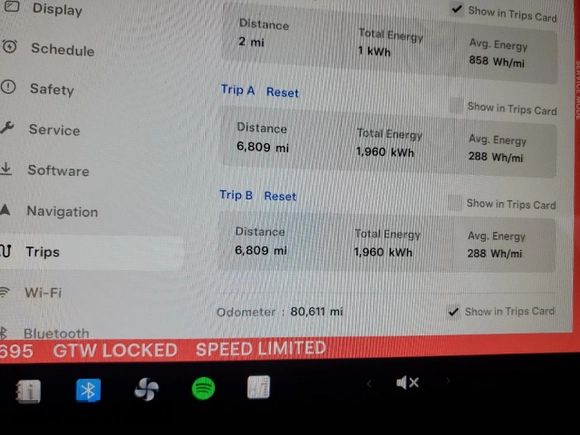 2022 Tesla Model 3 with VIN 5YJ3E1EA3NF370695, listed as a Copart auction lot 53493565 with 80,611 mi miles and Clean Title. Bid and sale history available at carsss.com. Image 9.