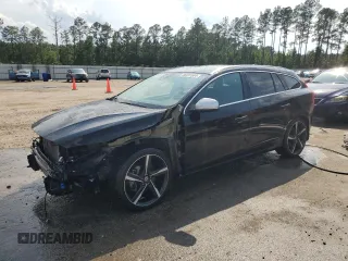 2016 Volvo V60 with VIN YV1902SP0G1304683, listed as a Copart auction lot 56491504 with 83,528 mi miles and Salvage title. Bid and sale history available at DreamBid. Image 1.