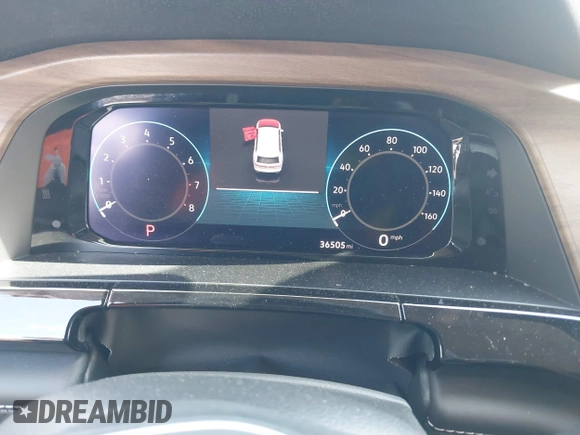 2024 Volkswagen Atlas SE with VIN 1V2HR2CA8RC535094, listed as a IAAI auction lot 42261647 with 36,505 mi miles and . Bid and sale history available at DreamBid. Image 7.