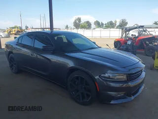 2015 Dodge Charger SXT с VIN 2C3CDXHG4FH844272, выставлен на аукционе IAAI как лот 42339102 с пробегом 141 103 миль миль и . История ставок и продаж доступна на DreamBid. Изображение 1.