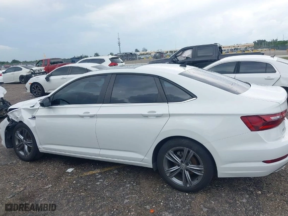 2020 Volkswagen Jetta S with VIN 3VWN57BU2LM082263, listed as a IAAI auction lot 40220172 with 26,207 mi miles. Bid and sale history available at carsss.com. Image 14.