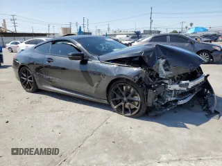 2024 BMW 8 Series 840i z VIN WBAAE4C05RCN32734, wystawiony jako Copart lot #51999545 z przebiegiem Nie podano mil oraz Szkody całkowita. Historia ofert i sprzedaży dostępna na DreamBid. Obrazek 4.