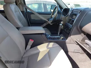 2008 Ford Explorer XLT with VIN 1FMEU73E98UB32619, listed as a IAAI auction lot 41799248 with Not provided miles and . Bid and sale history available at DreamBid. Image 5.