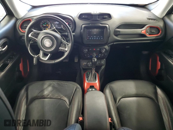 2019 Jeep Renegade Trailhawk z VIN ZACNJBC15KPJ98541, wystawiony jako Copart lot #46885945 z przebiegiem 78 416 mil mil oraz Szkoda całkowita • Salvage title. Historia ofert i sprzedaży dostępna na DreamBid. Obrazek 8.