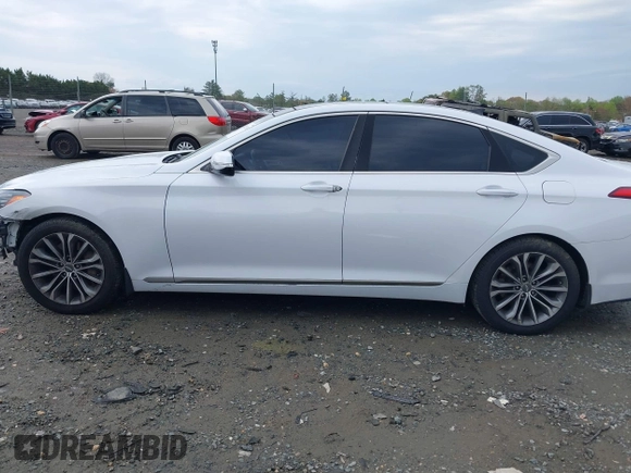 2015 Hyundai Genesis 3.8L with VIN KMHGN4JEXFU078879, listed as a IAAI auction lot 42023183 with 178,075 mi miles. Bid and sale history available at carsss.com. Image 14.