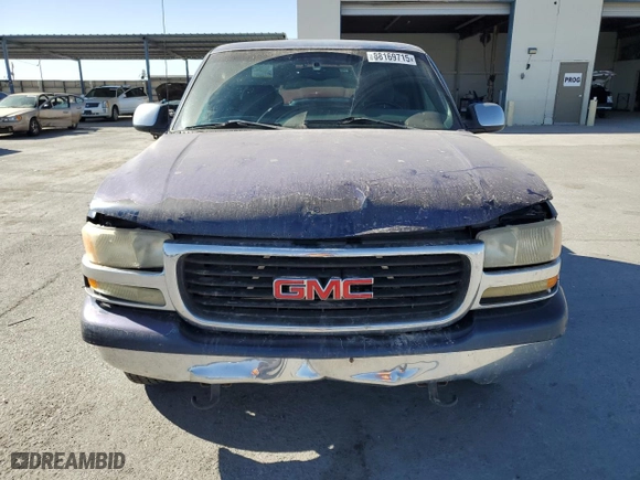2002 GMC Sierra 1500 SLE with VIN 2GTEC19T221207285, listed as a Copart auction lot 88169715 with 255,121 mi miles and Salvage Title. Bid and sale history available at carsss.com. Image 5.