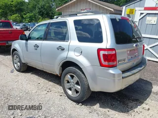 2012 Ford Escape XLT with VIN 1FMCU9D76CKC62526, listed as a IAAI auction lot 42577689 with 110,489 mi miles and . Bid and sale history available at DreamBid. Image 3.