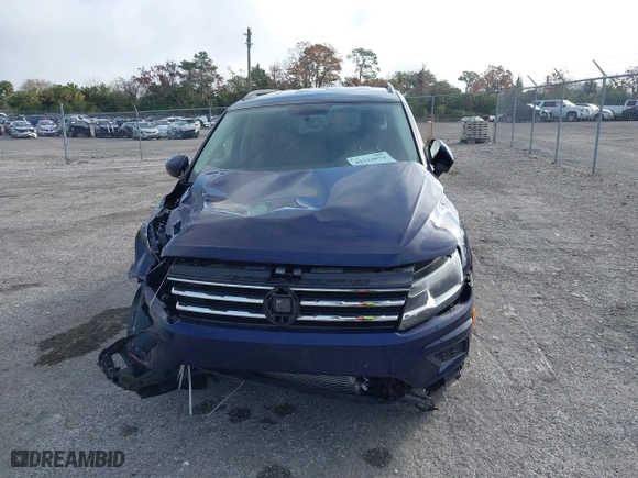 2021 Volkswagen Tiguan S with VIN 3VV1B7AX0MM151055, listed as a IAAI auction lot 41514874 with 20,513 mi miles. Bid and sale history available at carsss.com. Image 12.
