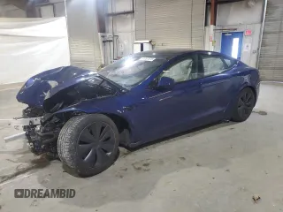 2021 Tesla Model S Long Range с VIN 5YJSA1E54MF455327, выставлен на аукционе Copart как лот 61287075 с пробегом Не указан миль и Списание • Salvage title. История ставок и продаж доступна на DreamBid. Изображение 1.