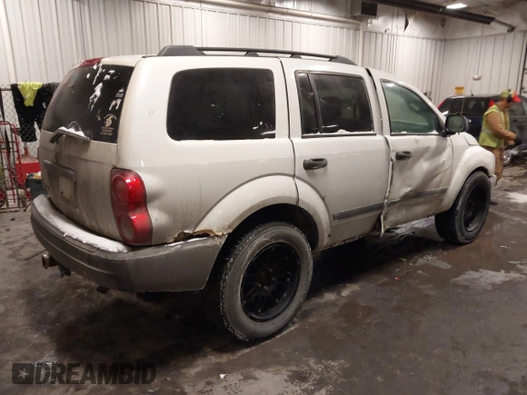 2005 Dodge Durango SXT with VIN 1D4HB38NX5F624748, listed as a IAAI auction lot 41596905 with 204,466 mi miles and . Bid and sale history available at DreamBid. Image 4.