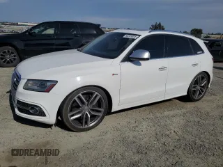 2015 Audi SQ5 Prestige z VIN WA1VGAFPXFA096132, wystawiony jako Copart lot #55285805 z przebiegiem 131 367 mil mil oraz Szkoda całkowita • Salvage title. Historia ofert i sprzedaży dostępna na DreamBid. Obrazek 1.