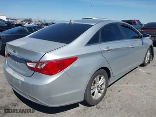 2013 Hyundai Sonata GLS with VIN 5NPEB4AC3DH786076, listed as a IAAI auction lot 41840894 with 173,169 mi miles. Bid and sale history available at carsss.com. Image 4.