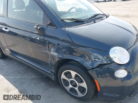 2017 FIAT 500e with VIN 3C3CFFGE1HT609228, listed as a IAAI auction lot 42102842 with 63,673 mi miles. Bid and sale history available at carsss.com. Image 6.