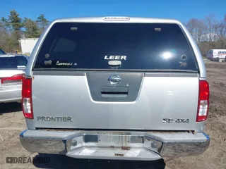 2007 Nissan Frontier SE with VIN 1N6AD09W97C423696, listed as a IAAI auction lot 42010577 with 117,096 mi miles. Bid and sale history available at carsss.com. Image 16.