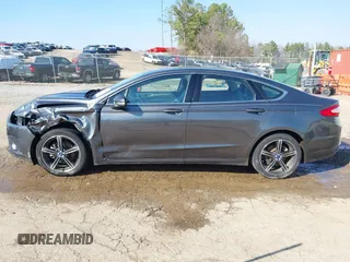 2015 Ford Fusion SE with VIN 1FA6P0HD2F5105136, listed as a IAAI auction lot 41688771 with 100,655 mi miles and . Bid and sale history available at DreamBid. Image 14.