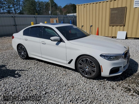2020 BMW 5 Series 540i с VIN WBAJS1C08LWW81734, выставлен на аукционе Copart как лот 46946895 с пробегом 46 101 миль миль и Списание • Salvage title. История ставок и продаж доступна на DreamBid. Изображение 4.