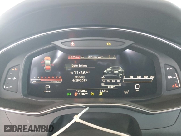 2022 Audi RS 7 z VIN WUAPCBF27NN902149, wystawiony jako Copart lot #54994225 z przebiegiem 12 848 mil mil oraz Szkoda całkowita • Salvage title. Historia ofert i sprzedaży dostępna na DreamBid. Obrazek 9.