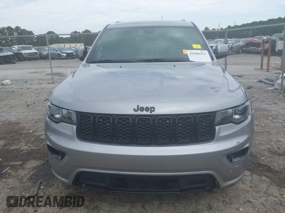 2018 Jeep Grand Cherokee Laredo E z VIN 1C4RJEAG5JC404022, wystawiony jako IAAI lot #42586412 z przebiegiem 95 798 mil mil oraz . Historia ofert i sprzedaży dostępna na DreamBid. Obrazek 12.