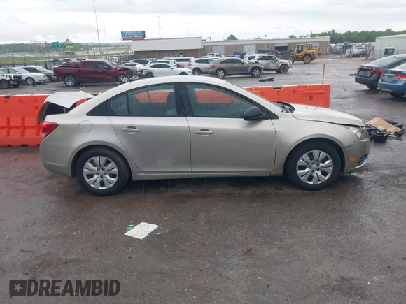 2014 Chevrolet Cruze LS with VIN 1G1PA5SH6E7132957, listed as a IAAI auction lot 42146562 with 130,117 mi miles and . Bid and sale history available at DreamBid. Image 13.
